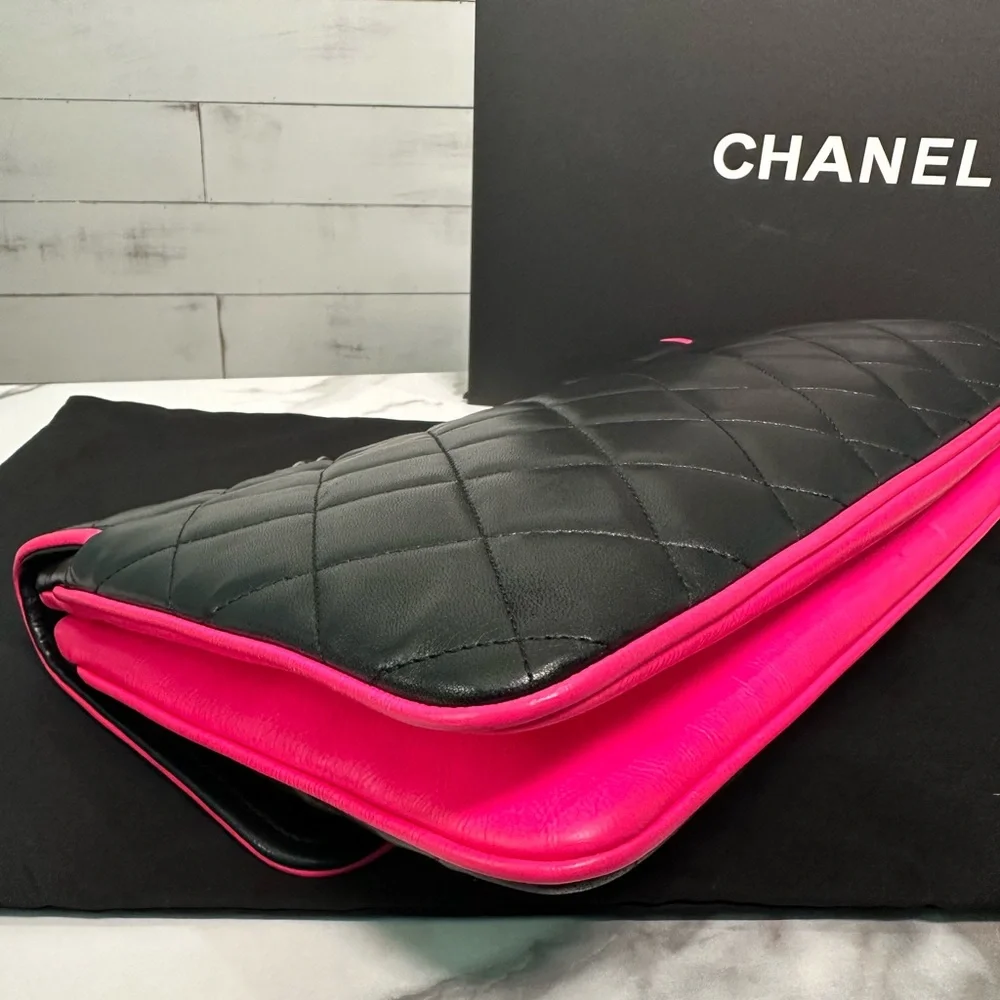 CHANEL RARE Large 2008 Cruise Collection Flap Bag π - Picture 8 of 14